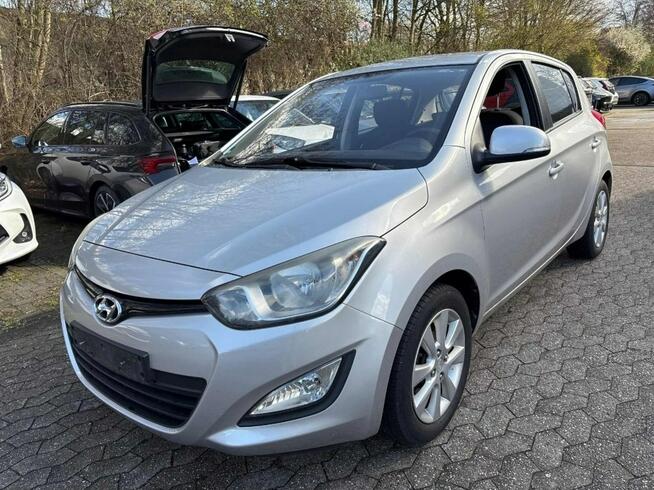 Hyundai i20 Zarejestrowany Bezwypadkowy !!! Rzeszów - zdjęcie 2