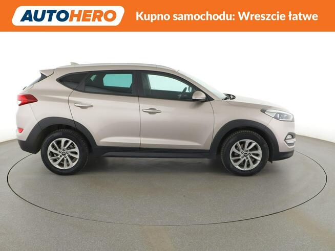 Hyundai Tucson 4x4 navi kamera automat grzane fotele auto klima Warszawa - zdjęcie 9