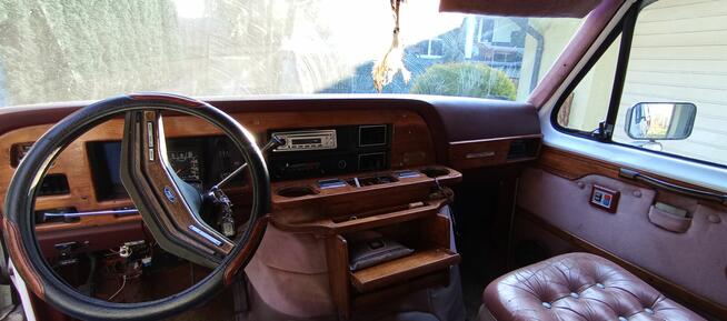 Piękny klasyk: Ford Econoline. 100% oryginał! Piotrków Trybunalski - zdjęcie 4