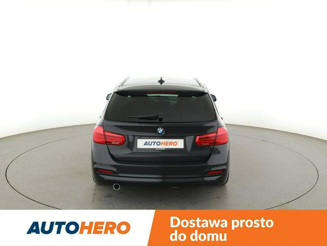 BMW 318 Advantage automat navi grzane fotele PDC hak LED Warszawa - zdjęcie 6
