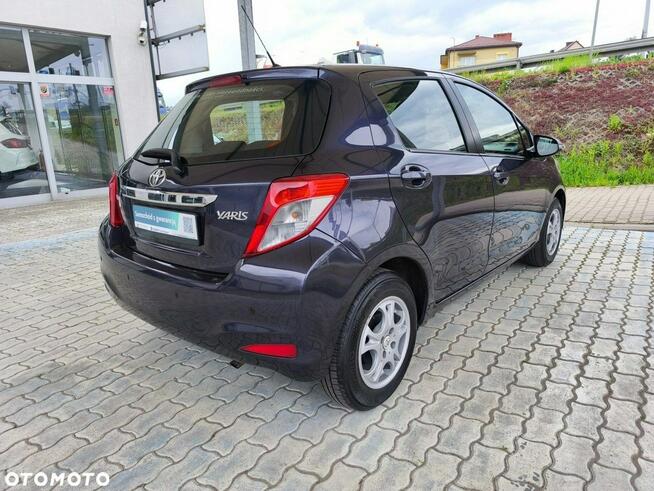 Toyota Yaris Kraków - zdjęcie 5