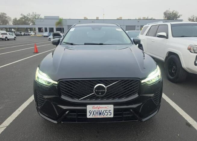 Volvo XC 60 Bogata wersja wyposażenia / AWD / B5 Chwaszczyno - zdjęcie 2