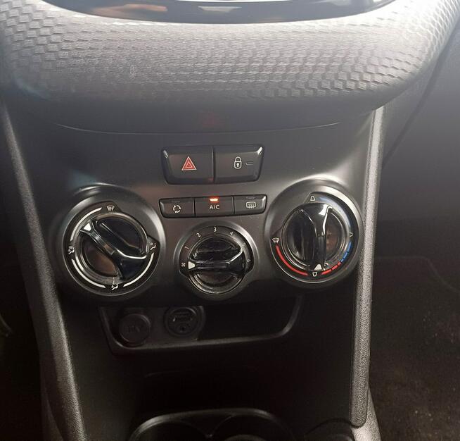 Peugeot 208 1.2 Parktronic Suchorzew - zdjęcie 10