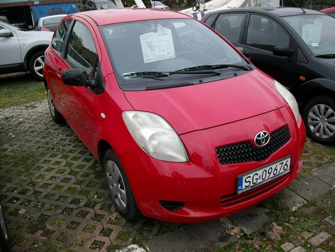 Toyota Yaris Katowice - zdjęcie 1