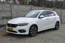 Fiat Tipo 1.4 95KM hatchback LED Navi Kamera Czujniki Alufelgi Dąbrowa Górnicza - zdjęcie 2