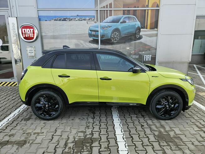 Fiat 600 Hybrid 145KM - Sport Lublin - zdjęcie 6