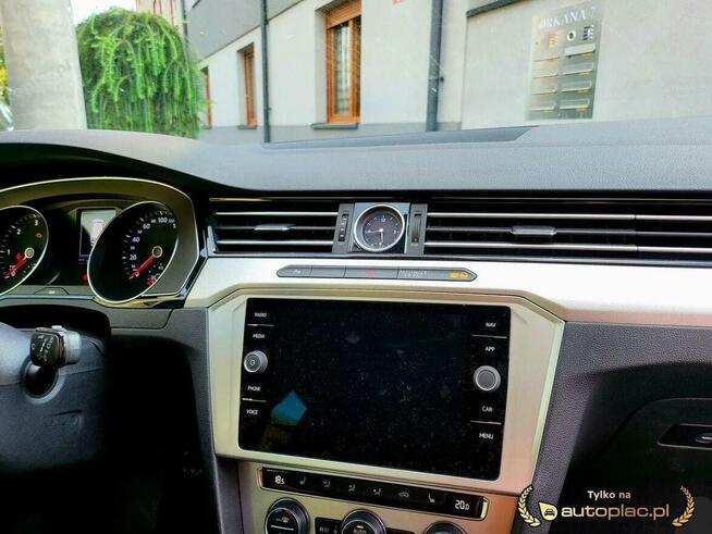 Volkswagen Passat B8 2.0 VW 2.0TDI 2019 ACC LED KAMERA MASAŻ Łódź - zdjęcie 12
