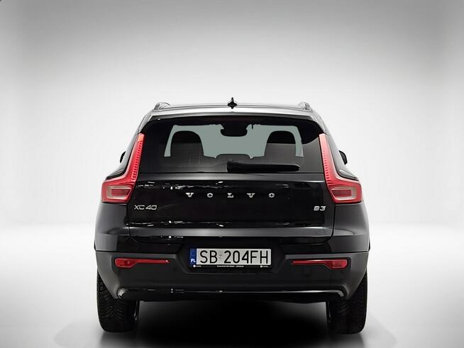 Volvo XC 40 B3 Plus Dark aut ! Z Polskiego Salonu ! Faktura VAT ! Warszawa - zdjęcie 4