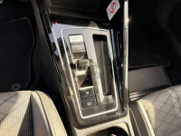 VOLKSWAGEN Golf VIII 1.5 ETSi 130 OPF R-Line Olsztyn - zdjęcie 8