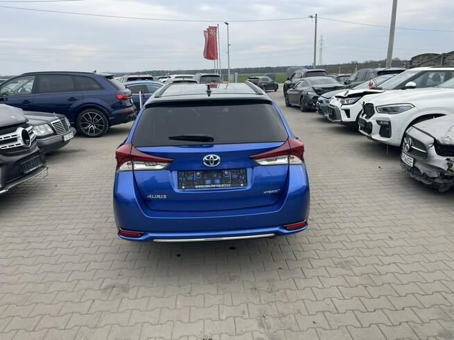 Toyota Auris Selection Hybryda Automat Kamera Podgrzewanie Gliwice - zdjęcie 5