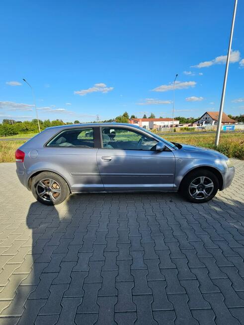 Audi A3 sprawna klima - 1.6 benzyna - oplaty do konca wrzesnia 2026 Głogów - zdjęcie 9