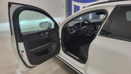 Volvo V60 B3 B Momentum Core aut Grójec - zdjęcie 11