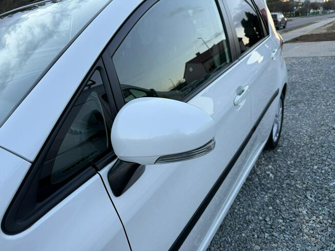 Toyota Verso S1.3B 2012r Automat Climatronic Navi Kamera Panorama DacH Sokołów Podlaski - zdjęcie 9