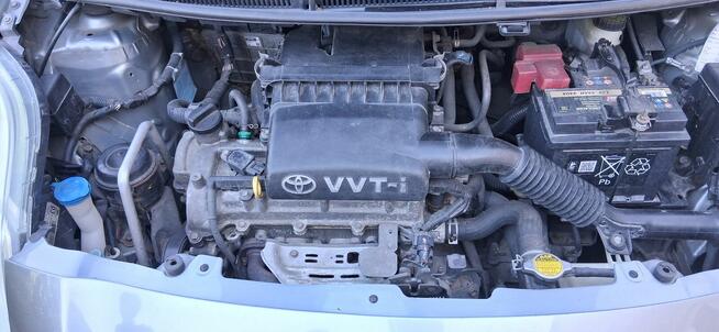Sprzedam Toyota Yaris 1,3 Sława - zdjęcie 7