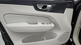 Volvo XC 60 Plus Bright aut ! Z Polskiego Salonu ! Faktura VAT ! Warszawa - zdjęcie 10