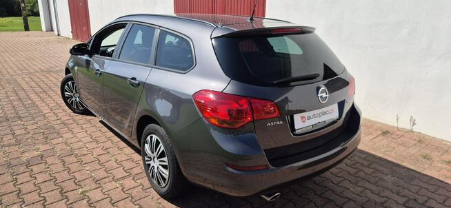 Opel Astra Sports Tourer AUTOMAT-GRZANA KIEROWNICA-FOTELE Paproć - zdjęcie 4