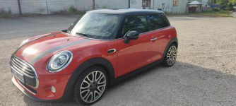 Mini Cooper Hatch 2018r. 1.5l 136 KM Stryków - zdjęcie 3