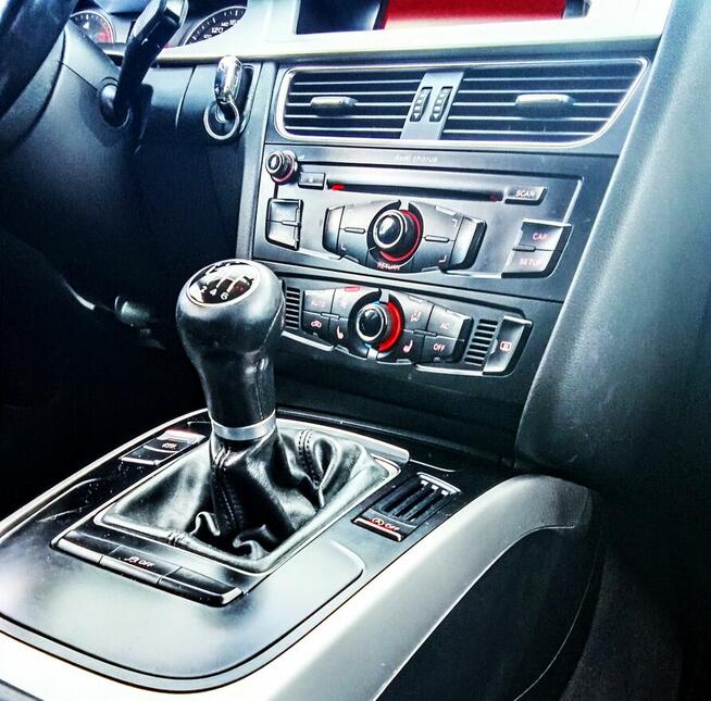 Audi a4 kombi B8  model 2011 Dzierżoniów - zdjęcie 3