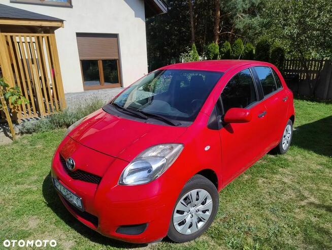 Toyota Yaris 1.0 Luna Częstochowa - zdjęcie 1