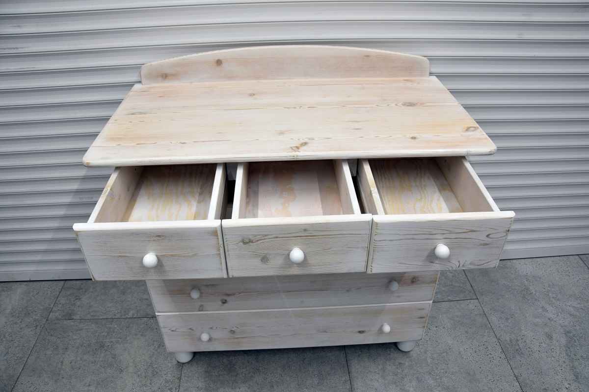 komoda z szufladami z drewna sosnowego - jak nowa Olsztyn - zdjęcie 3