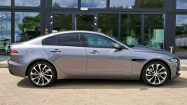 Jaguar XE 2.0D I4 204 KM AWD Auto SE 2023 EigerGrey SalonPL FV23% Poznań - zdjęcie 8