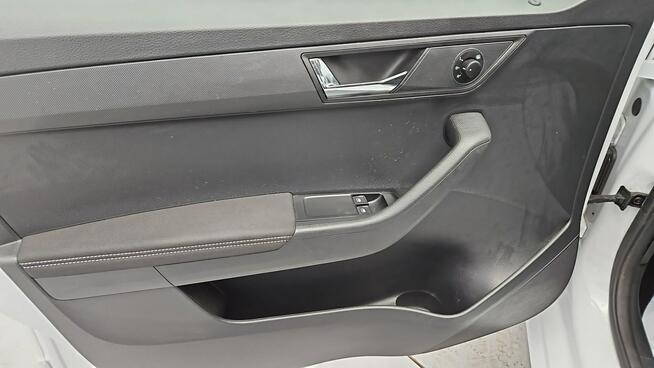 Škoda Fabia 1.0 TSI Style ! z Polskiego Salonu ! Faktura VAT ! Warszawa - zdjęcie 10