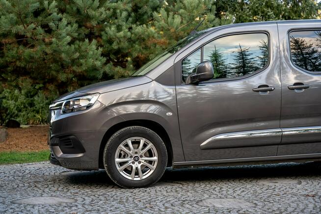 Long 1.2 Family / Serwisowany ASO Toyota / Salon Polska / Bezwypadek Ropczyce - zdjęcie 8