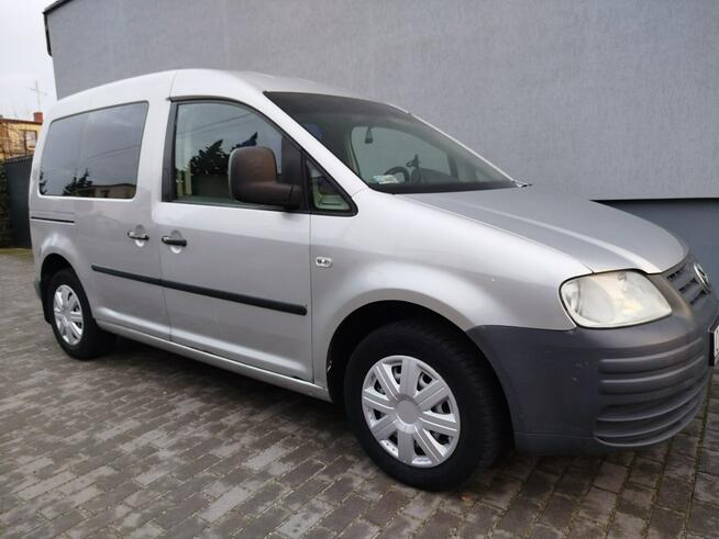Volkswagen Caddy zarejestrowany 5 osobwy sprawny Toruń - zdjęcie 2