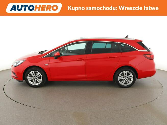 Opel Astra FULL LED, hak, duże radio, manual Warszawa - zdjęcie 2