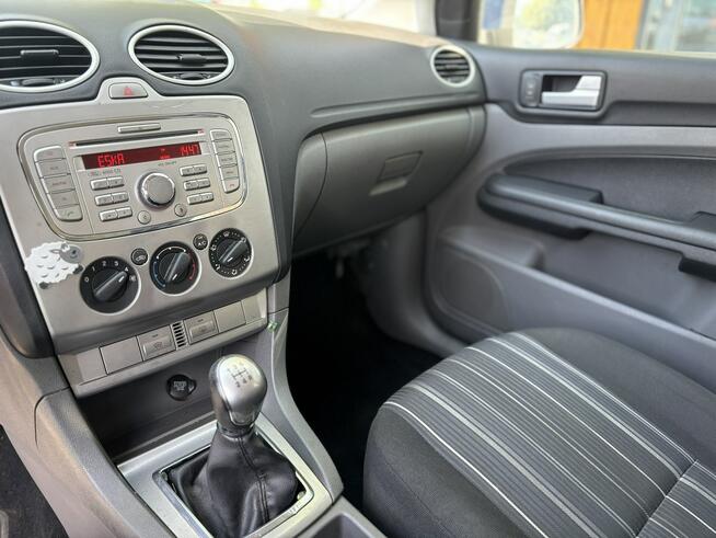 Ford Focus Technicznie bezbłędny Poznań - zdjęcie 9