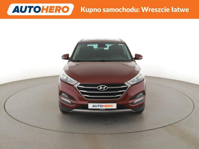 Hyundai Tucson 4x4 navi kamera pdc manual auto klima grzane fotele Warszawa - zdjęcie 11