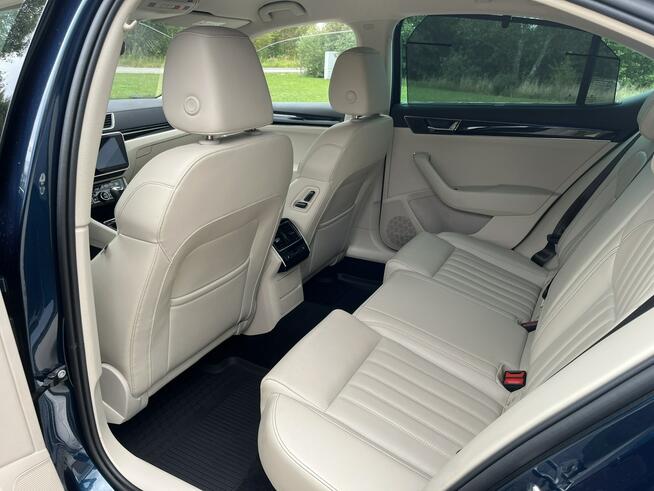Škoda Superb L&amp;K 4x4 2.0/200KM * DSG *  **GWARANCJA** F_VAT_23% ** Daleszyce - zdjęcie 11