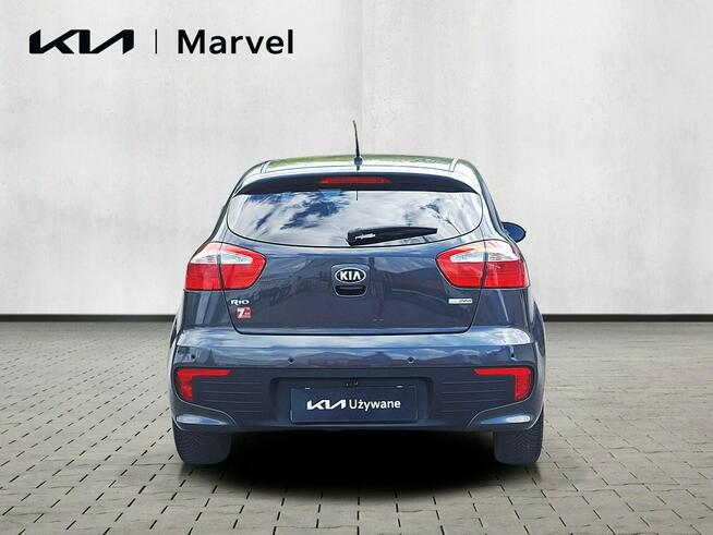 Kia Rio 1.4 109 KM / XL / Kamera cofania / Niski przebieg / Salon PL / Poznań - zdjęcie 4