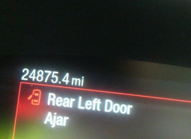 Ford Kuga 2020, 2.0L, 4x4, SEL, od ubezpieczalni Warszawa - zdjęcie 8