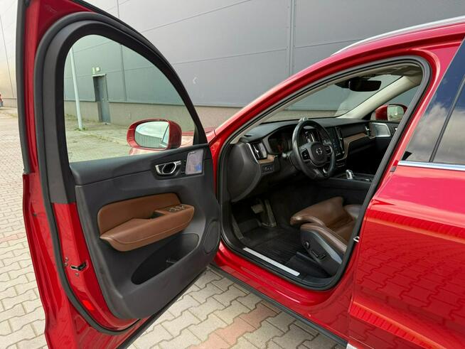 Volvo XC 60 T8 407KM Inscription Salon PL VAT 23% Wrocław - zdjęcie 9