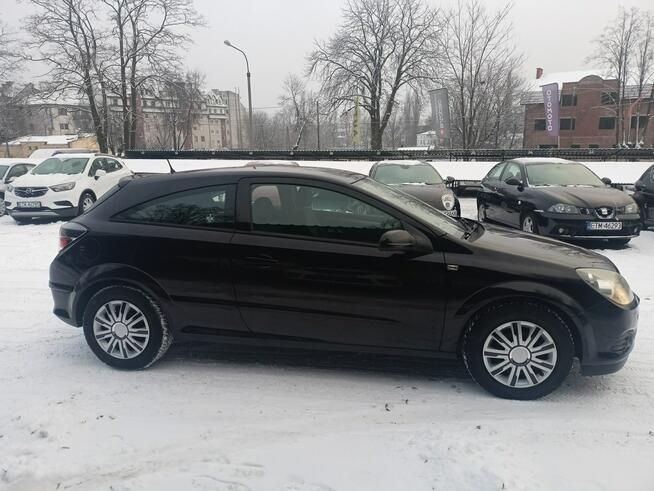 Opel Astra GTC III , zadbane, niski przebieg Tomaszów Mazowiecki - zdjęcie 8