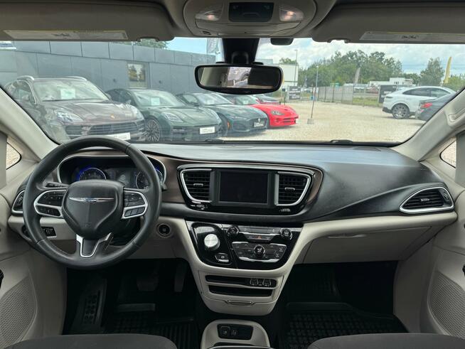 Chrysler Voyager, 2021 Michałowice - zdjęcie 12