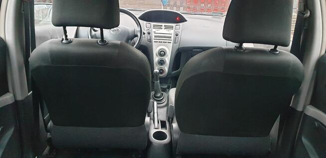 Toyota Yaris Łódź - zdjęcie 11