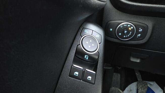 Ford Fiesta 1,1  *mk8  * 5-drzwi * Chełm Śląski - zdjęcie 12