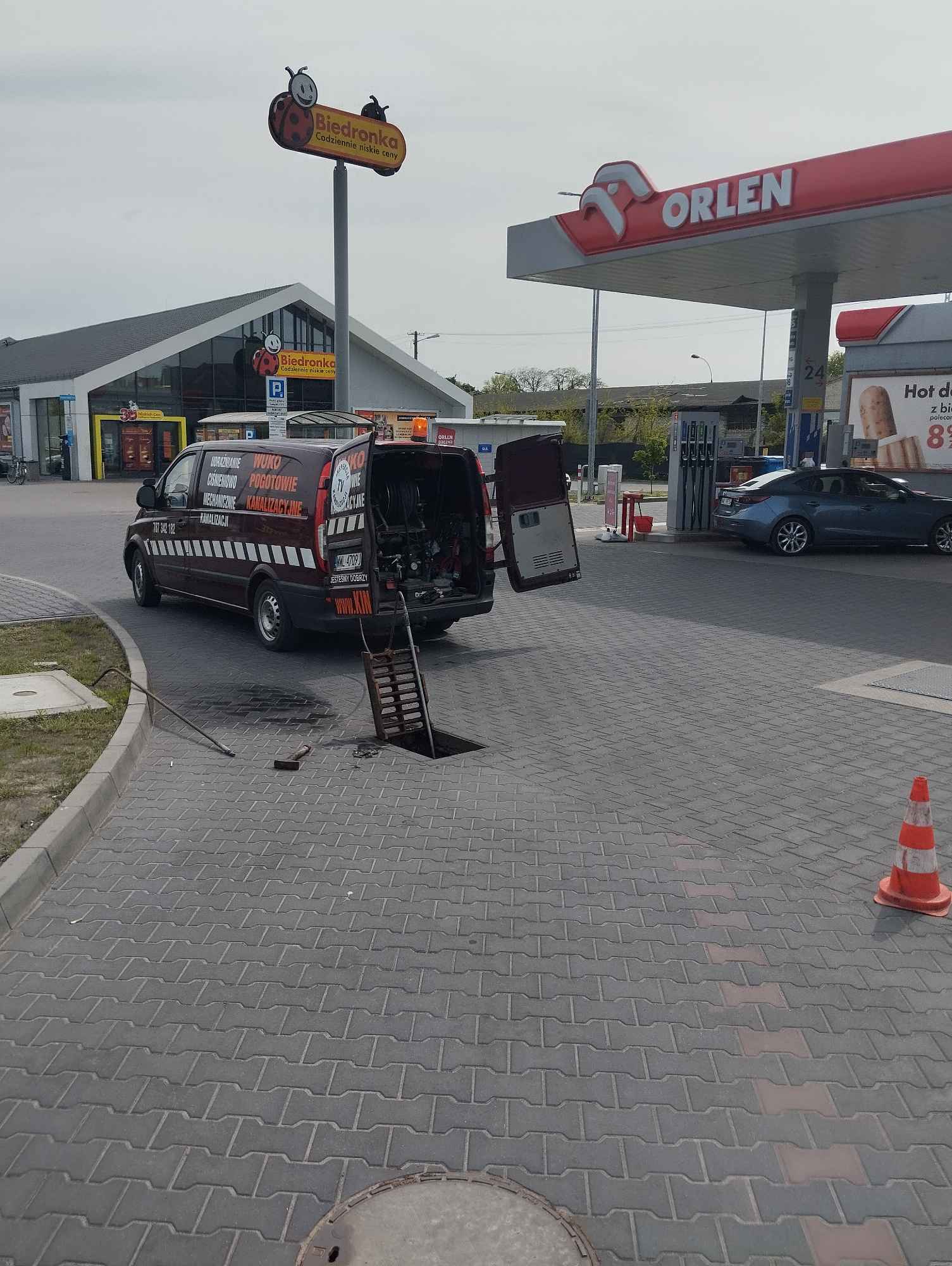 oprużnianie zbiorników bezodpływowych[szamb] Tłuszcz - zdjęcie 4