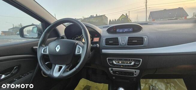 Renault Megane 1.6 16V 110 Dynamique Poręba - zdjęcie 10