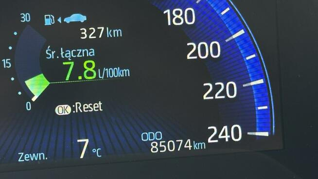 Toyota Corolla Benzyna Salon Polska Zarejestrowany Ubezpieczony Elbląg - zdjęcie 3