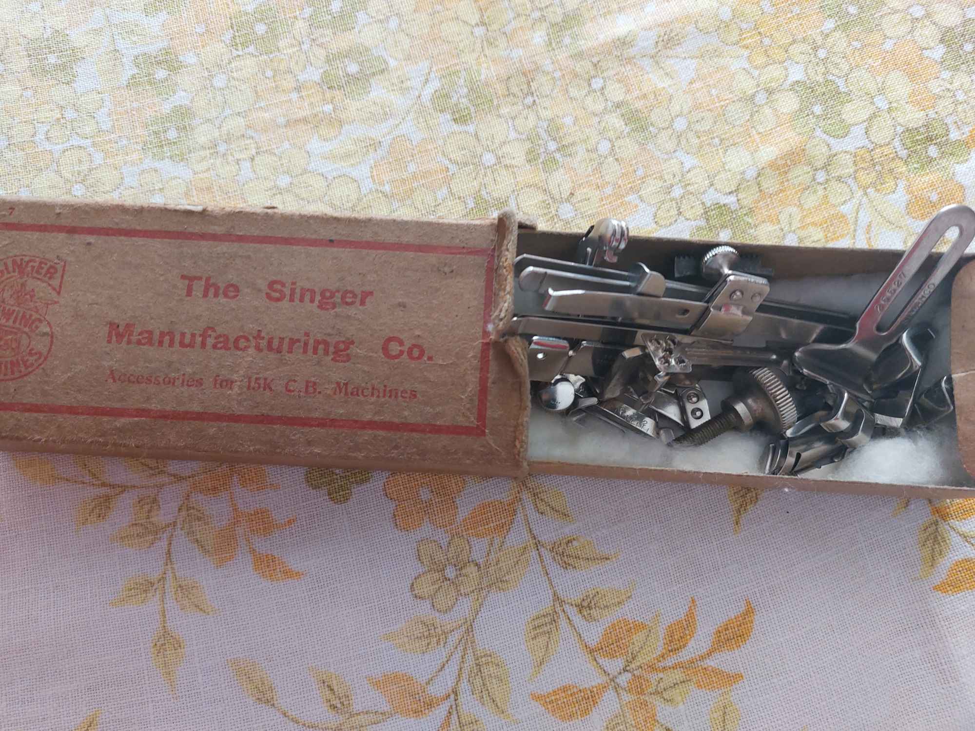 Maszyna do szycia SINGER z 1927 r Pruszków - zdjęcie 3