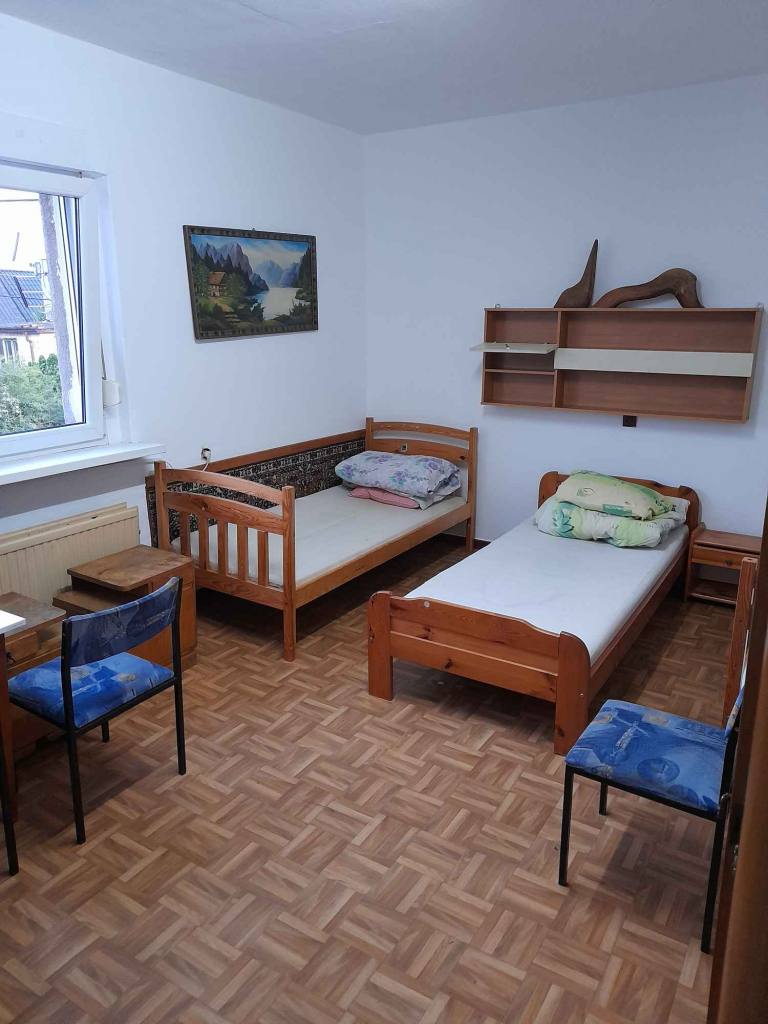 Wynajmę pokój/noclegi Chróścice - zdjęcie 1