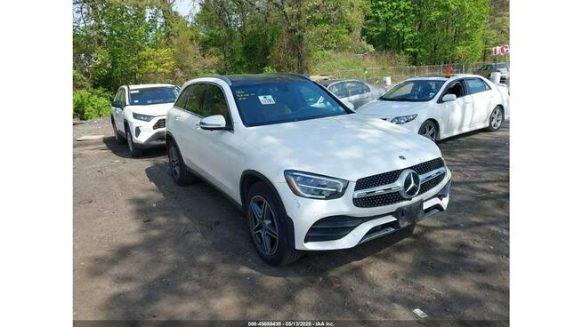 Mercedes GLC 300 4Matic / Pakiet AMG / niski przebieg Tarnów - zdjęcie 4