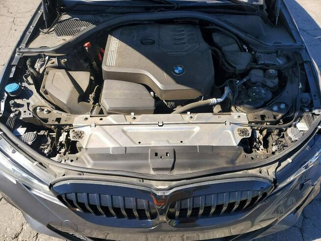BMW 330 M-Pakiet / niski przebieg Chwaszczyno - zdjęcie 11