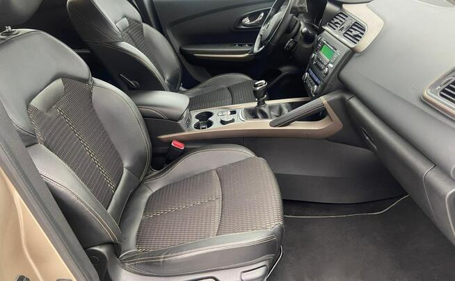 Renault Kadjar Bezwypadkowy rok gwarancji stan wzorowy Kraków - zdjęcie 12