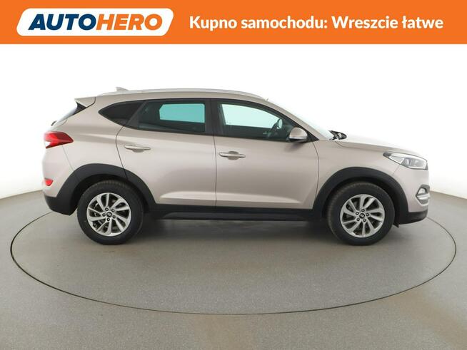 Hyundai Tucson automat 4x4 navi kamera auto klima Warszawa - zdjęcie 9