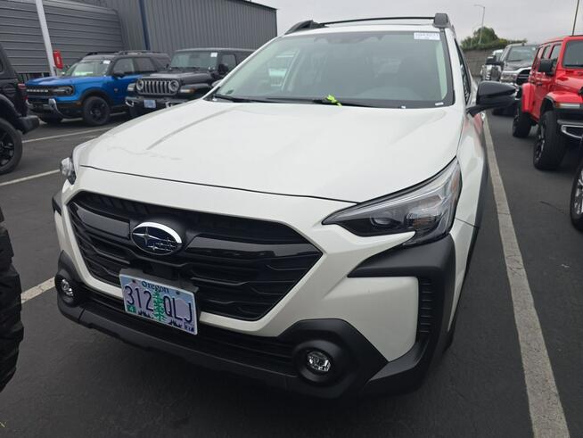 Subaru OUTBACK Bogata wersja wyposażenia / AWD / niski przebieg Tarnów - zdjęcie 2