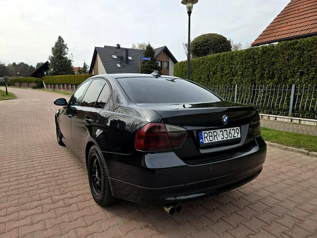 BMW 320 318d E90 2.0d M47 122KM 2007r  Navi, Tempomat, PDC x 2 Tychy - zdjęcie 4